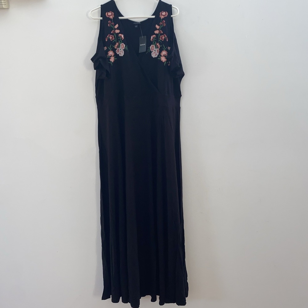 Torrid Black Maxi Dress Floral Cold Shoulder Sleeve Size 3 Black Embroidered‎
